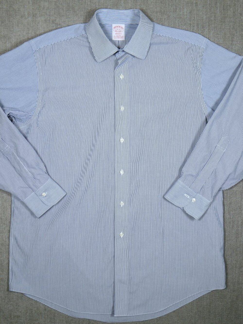 Brooks Brothers Button Down Shirt Men's 16-32 Madison Blue & White Stripe